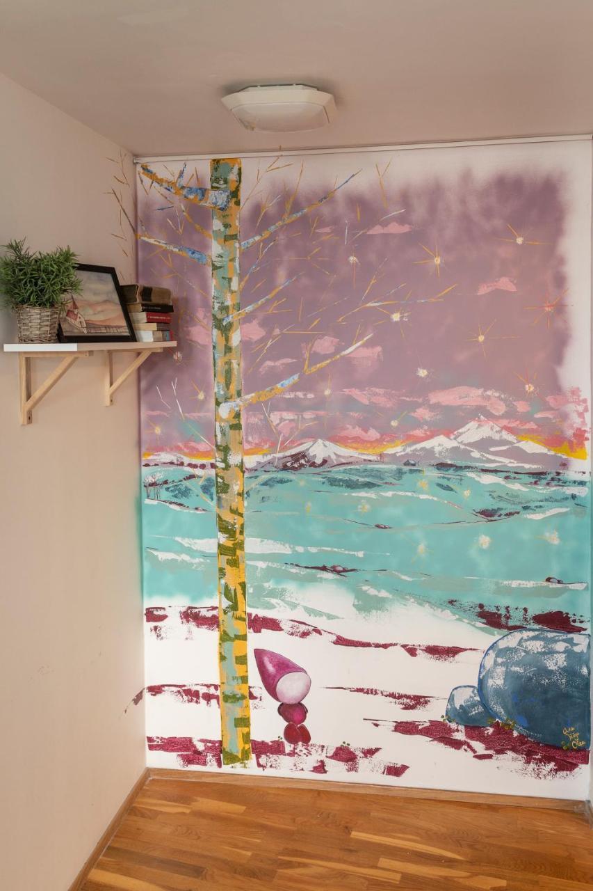 Vibrant Iceland Hostel Hafnarfjörður Eksteriør bilde